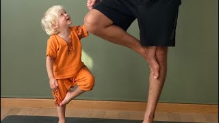 Dünyanın En Genç Yogacısı Alp Elmas The Youngest Yogi Yoga Teacher Cocuk Yogasi Child Yoga Komik OHM