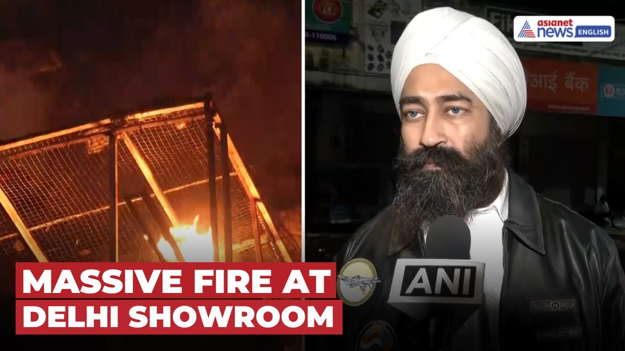 Delhi: Fire Breaks Out in Showroom Near Sadar Thana Road