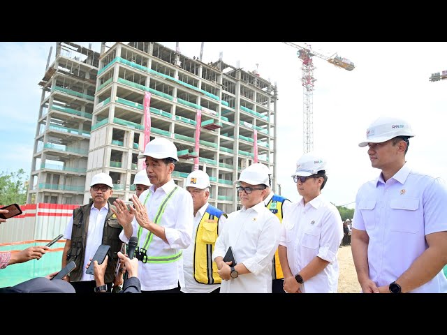 Keterangan Pers Presiden Jokowi Usai Topping Off Hunian ASN dan Hankam, IKN, 1 Maret 2024 class=