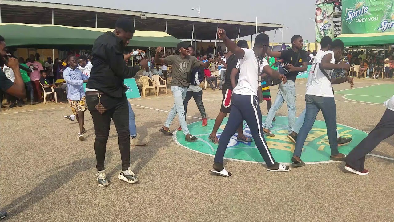 Eddie Khae performs Do The Dance at Sprite Ball 2019 Finals
