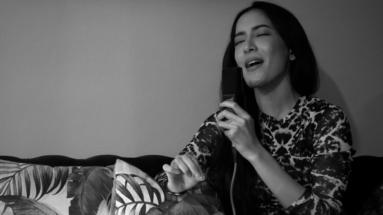 Shallow   (A Star is born) - Lady Gaga & Bradley Cooper  ( Cover by Pinky Savika ) .พิ้งกี้ สาวิกา