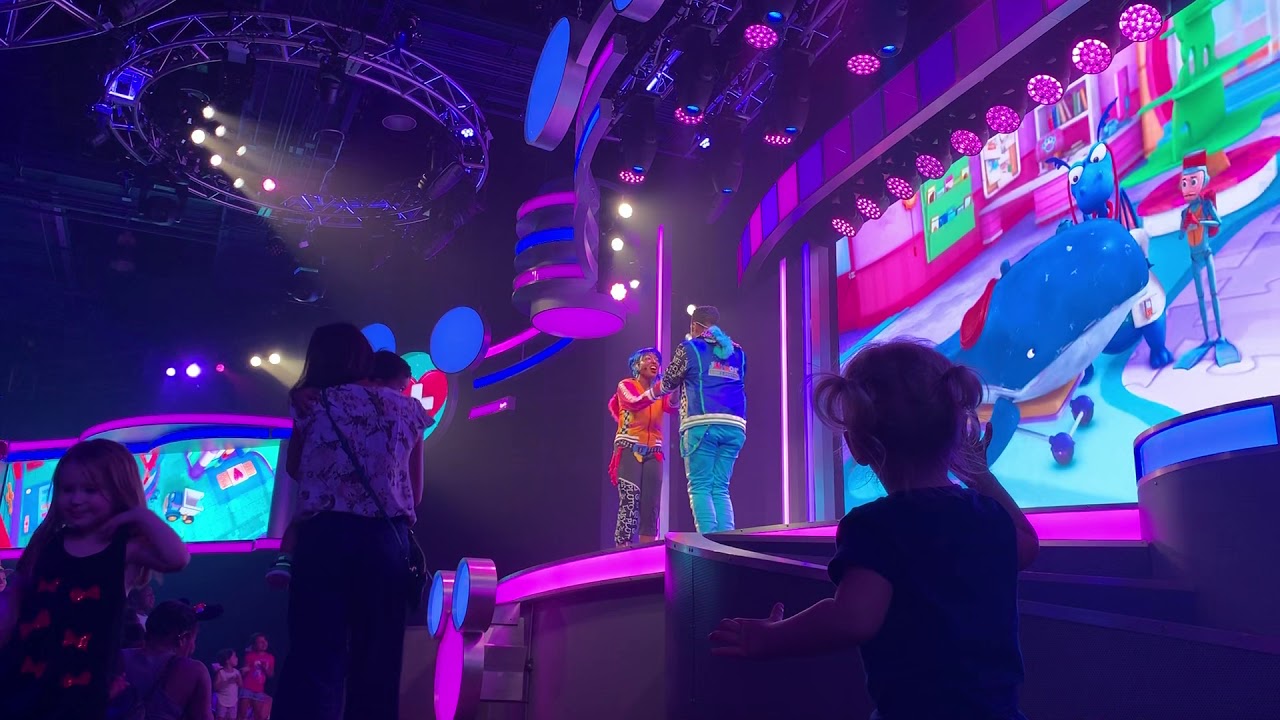 Disney Junior dance party at Hollywood Studios