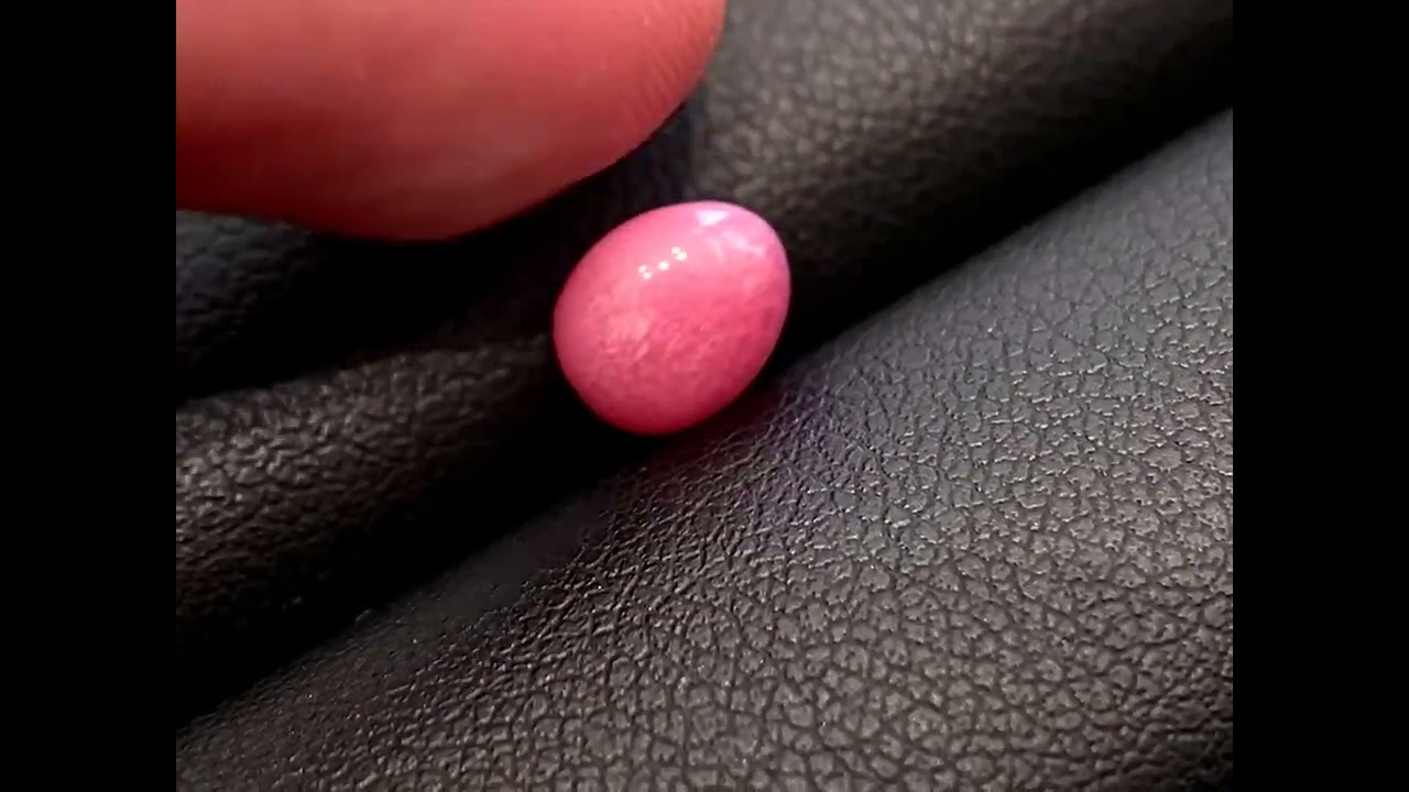 😍1.08CT NATURAL CONCH PEARL. What do you want it to be designed? Ring? Pendant? Or something else ?