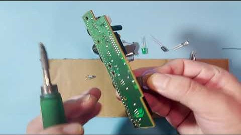 very easy, Sega dreamcast Game Console dc battery holder and fuse led repair