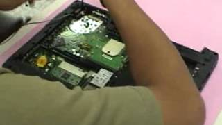 Видео инструкция по разборке ноутбука MSI M675 M677 (MS-1633)(, 2012-08-26T13:41:14.000Z)