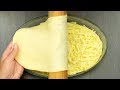 Вам захочется выпекать этот сырный пирог каждый день! | Appetitno.TV