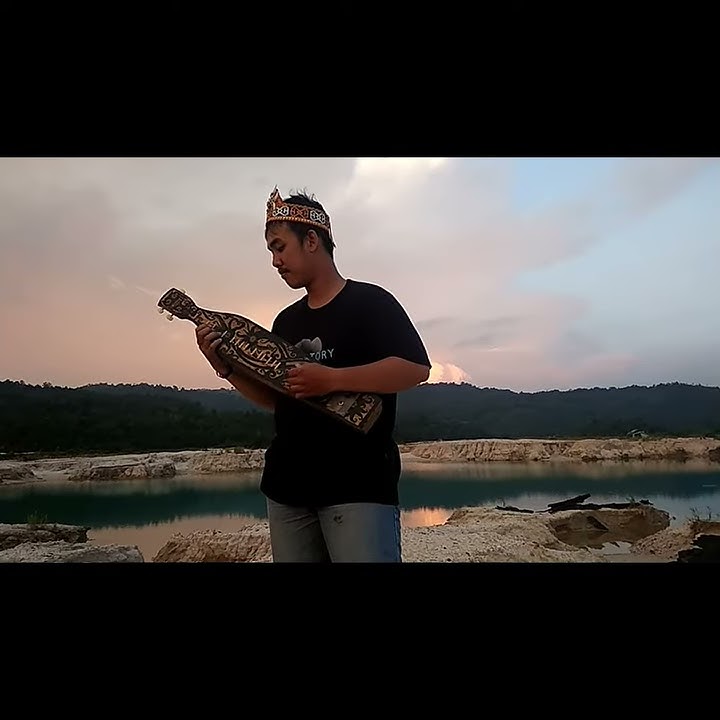 musik sape(Karaang tingang)tradisiona dance orang ulu