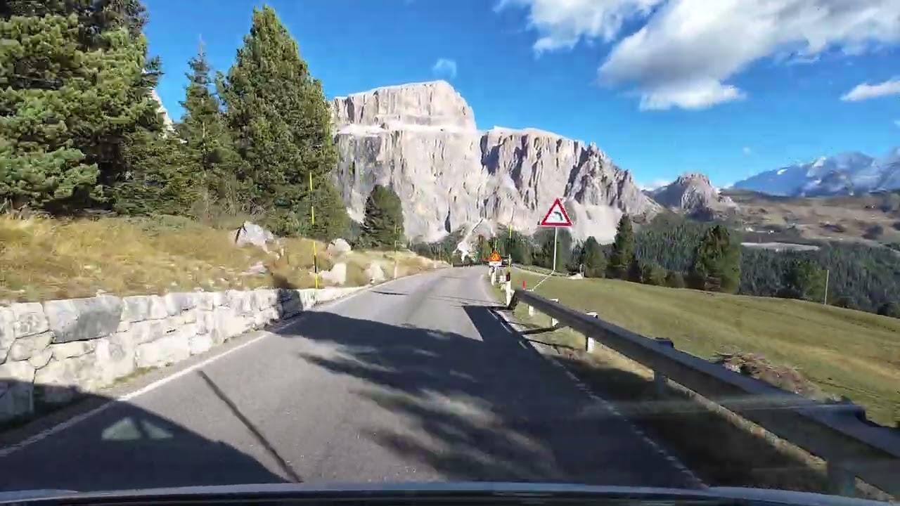 Vom Sellapass nach Canazei im Val di Fassa