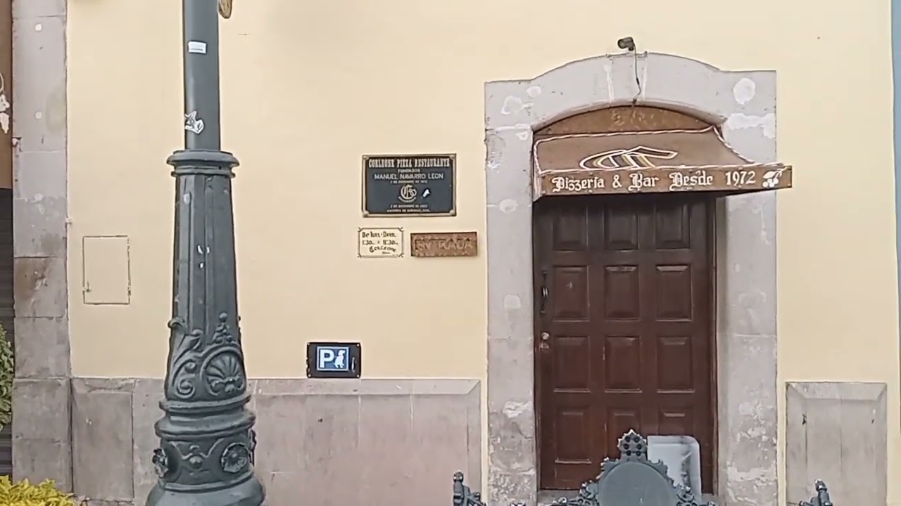 De la Plaza de armas al templo de Santa Anna Durango Durango México