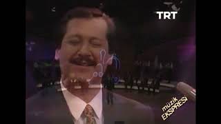 Ahmet Özhan - Her Şey Bana Göz Süzüp Baktığın An Başladı (TRT) 