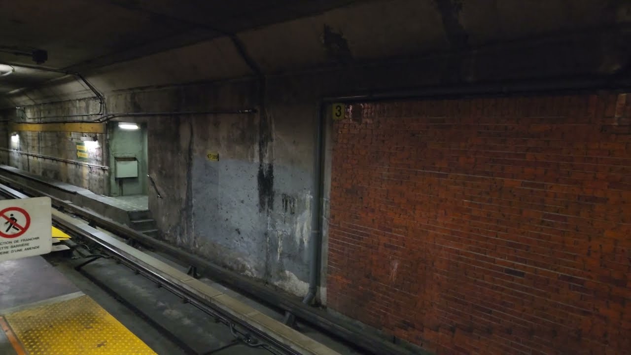 Rare Metro Announcement Recommending To Take The Green Line Because rare-metro-announcement-recommending-to-take-the-green-line-because