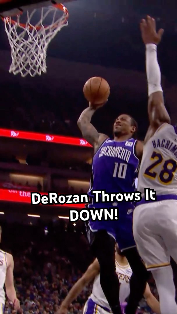 DeRozan with the HAMMER in transition! ?