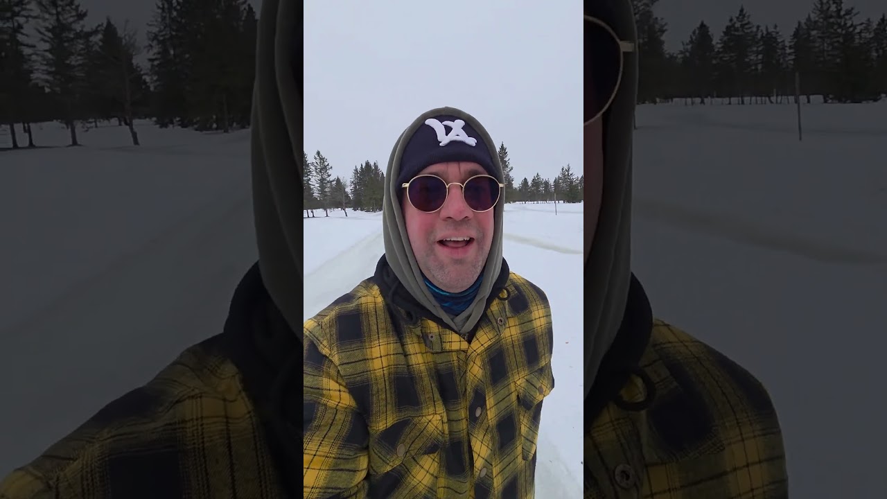 Кадр из ролика «Penguin Skating Trail: 5,5 км катка на гольф-поле»