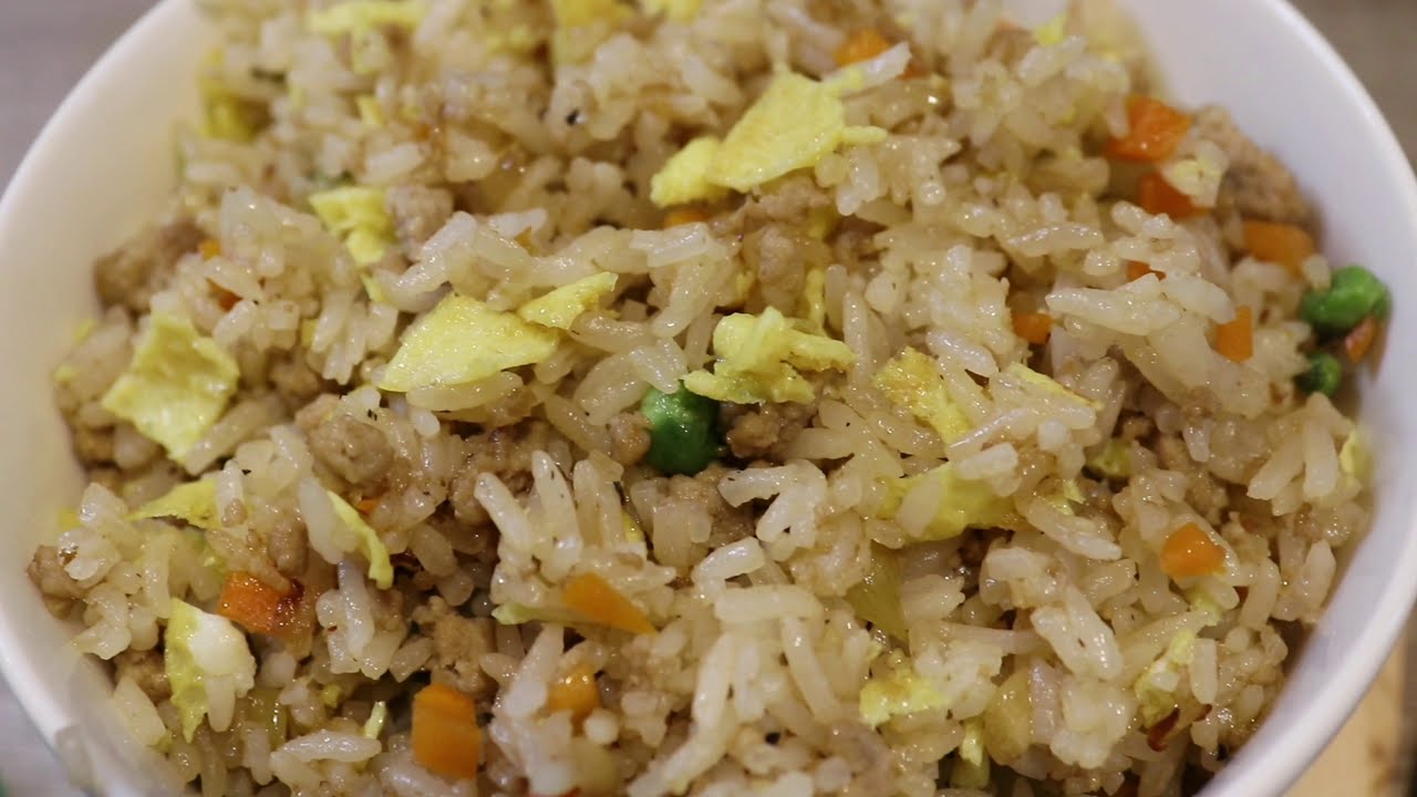 CHOW FAN FRIED RICE #easy and #simple but so #tasteful - YouTube