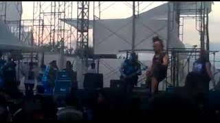 criminal asshole konser bali tolak reklamasi