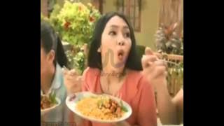Iklan Sarimi Goreng Rasa Sate Ayam - Nyate Gak Pakai Gosong