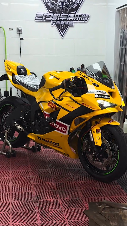 Kawasaki ZX6R Track Ready Cold Start and Cinematic View #zx6r #motorcycle #trackday #ytshorts