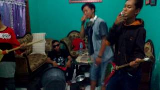 Rusak band part2. Rebellion rose-auld lang syne