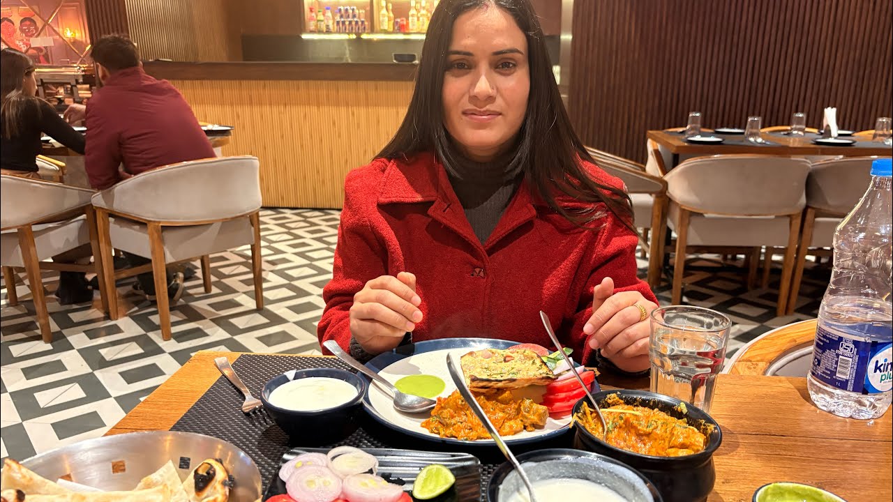 Hmne apna new year kis trha se celebrate 🥳 kiya