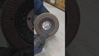 How to quickly free up sand disk on angle grinder