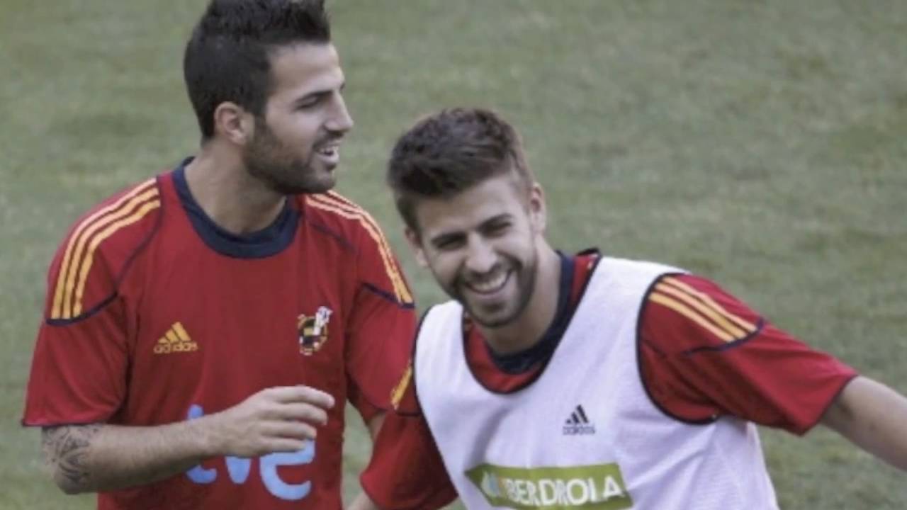 Gerard Piqué - When I look at you - YouTube