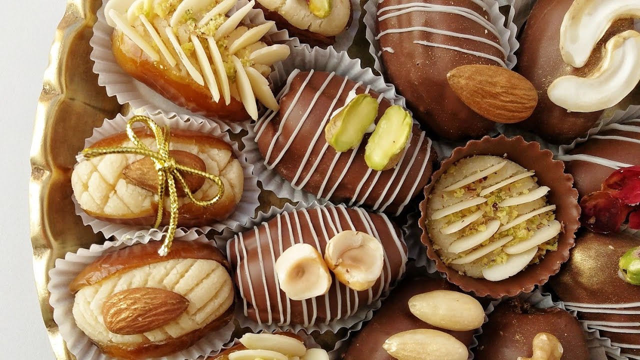تشكيلة متنوعة تمر و شكولاطة محشية بعجينة اللوز بطريقة جد راقية / تمر بريستيج /dattes fourré