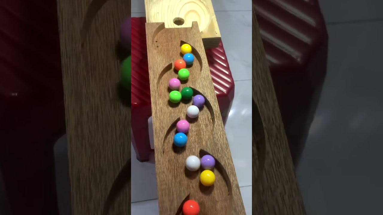 Endless Rolling Marbles