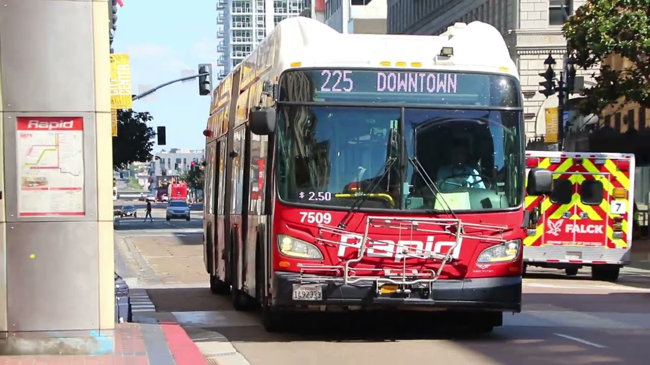 San Diego MTS 2017-2018 New Flyer 