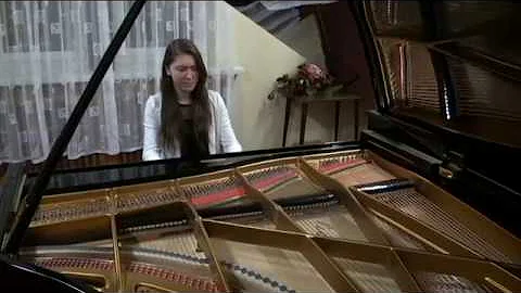 The Bell Carol (Carol of the Bells) - Amazing Pian...