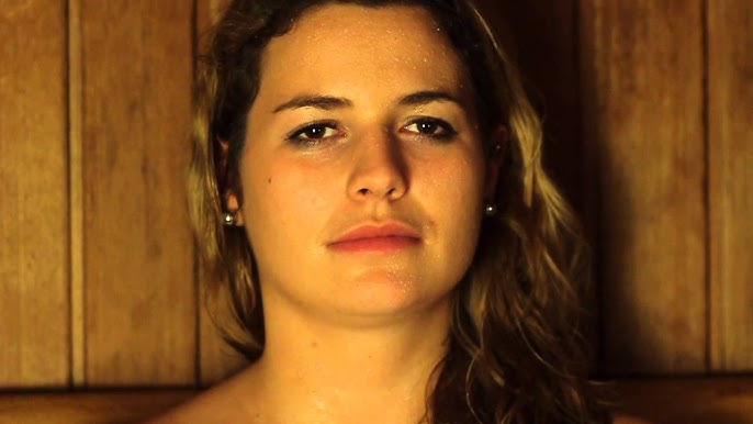 Voyaga etgan chuqur tomoq porno Kozoynak taqqan ayollarning porno videolari