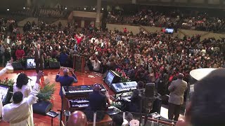 "Made A Way" Anthony Brown w/ Praise Team (Live shot) chords