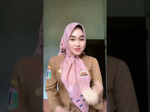 CEWEK CANTIK BERHIJAB || CANTIK IMUT WANITA BERJILBAB #short #shortvideo #cewekcantik #hijab #tiktok