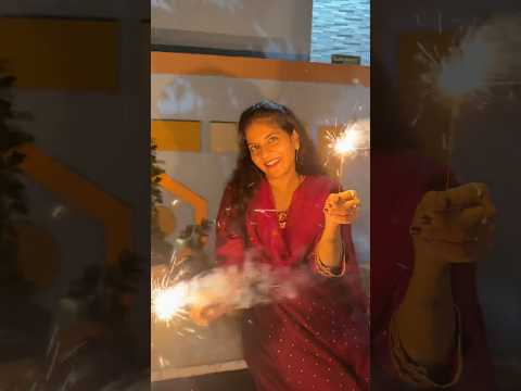 Happy Diwali🪔 💣 #dharaniworld #shorts #diwali #celebrations