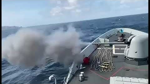 Watch These Spanish Navy Destroyers Collide in Formidable Shield 2023!