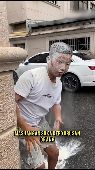 This guy got caught when he was trying to peek at someone #shorts #comedy