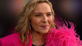 Kim Cattrall’s Returns & Finally Talks With Carrie ‘And Just Like That’ Season 2 Finale