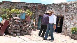 Video thumbnail of "Bertin y Lalo - Claudio Bahena"