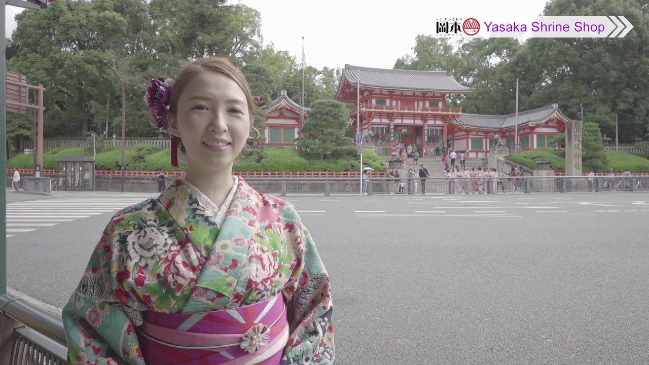 Yasaka Jinja Shop｜Rent a kimono or yukata at Okamoto in Kyoto