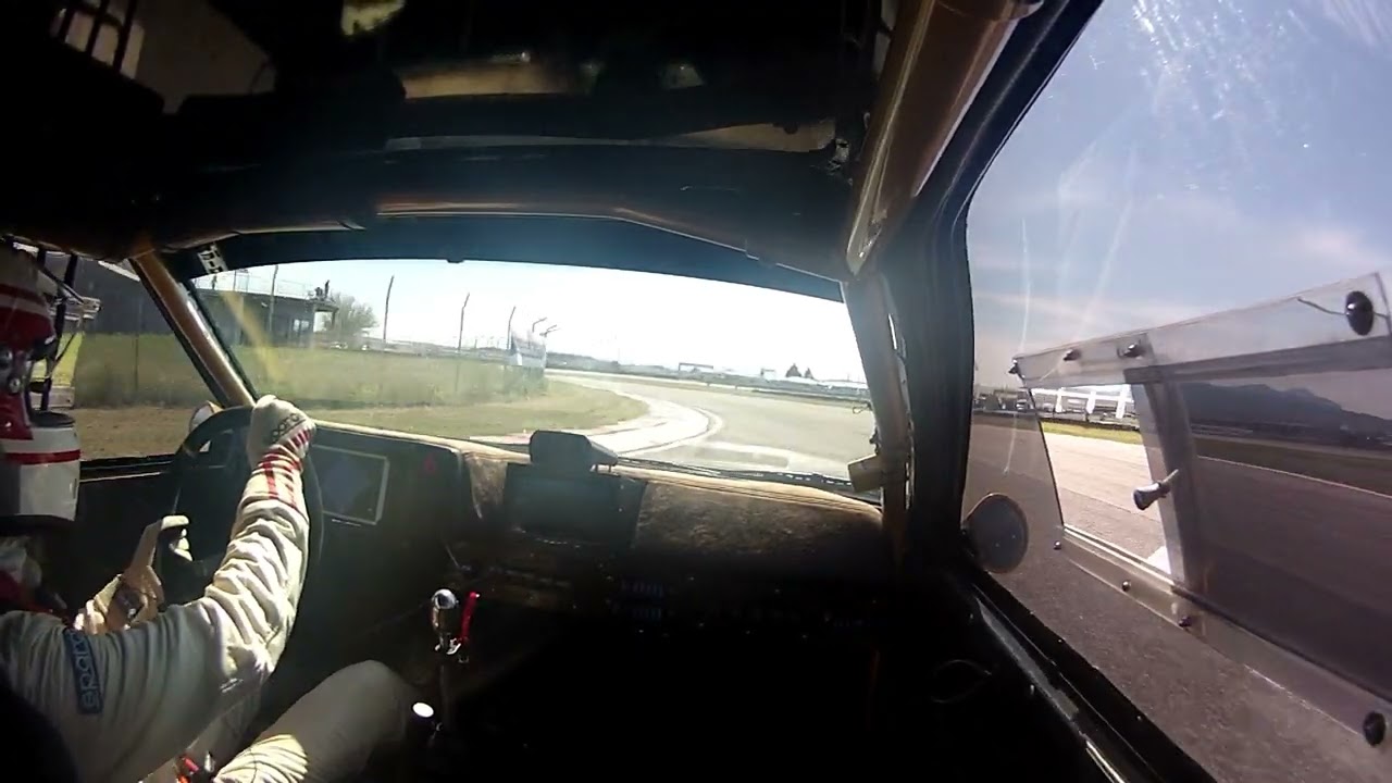 TOYOTA AE86 MEGARA SALOON  . altenator stop working lap 7 . did 7 more laps with battery .