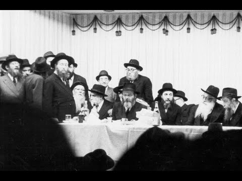 Mipi Keil The Rebbe And Chasidim