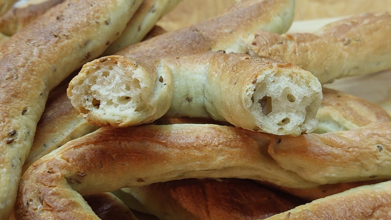 Biscotti salati all'anice bolliti (ricetta Umbra )