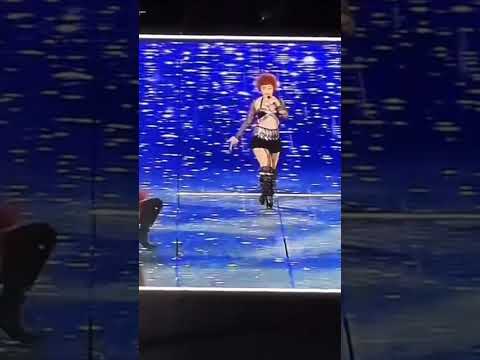 Taylor swift calls ice spice on stage at The Eras Tour to perform Karma remix Live New Jersey