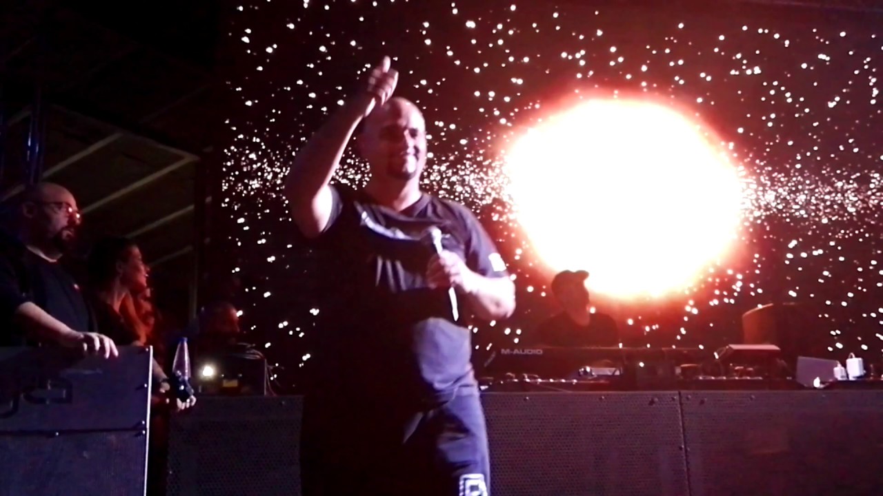 Eiffel 65 Quelli che non hanno età live version 2019 Praja Gallipoli YouTube Eiffel 65 Quelli che non hanno età live version 2019 Praja Gallipoli YouTube