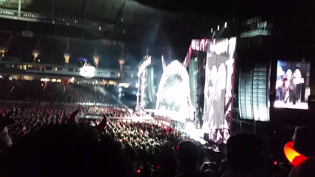 ACDC Winnipeg manitoba Canada - YouTube