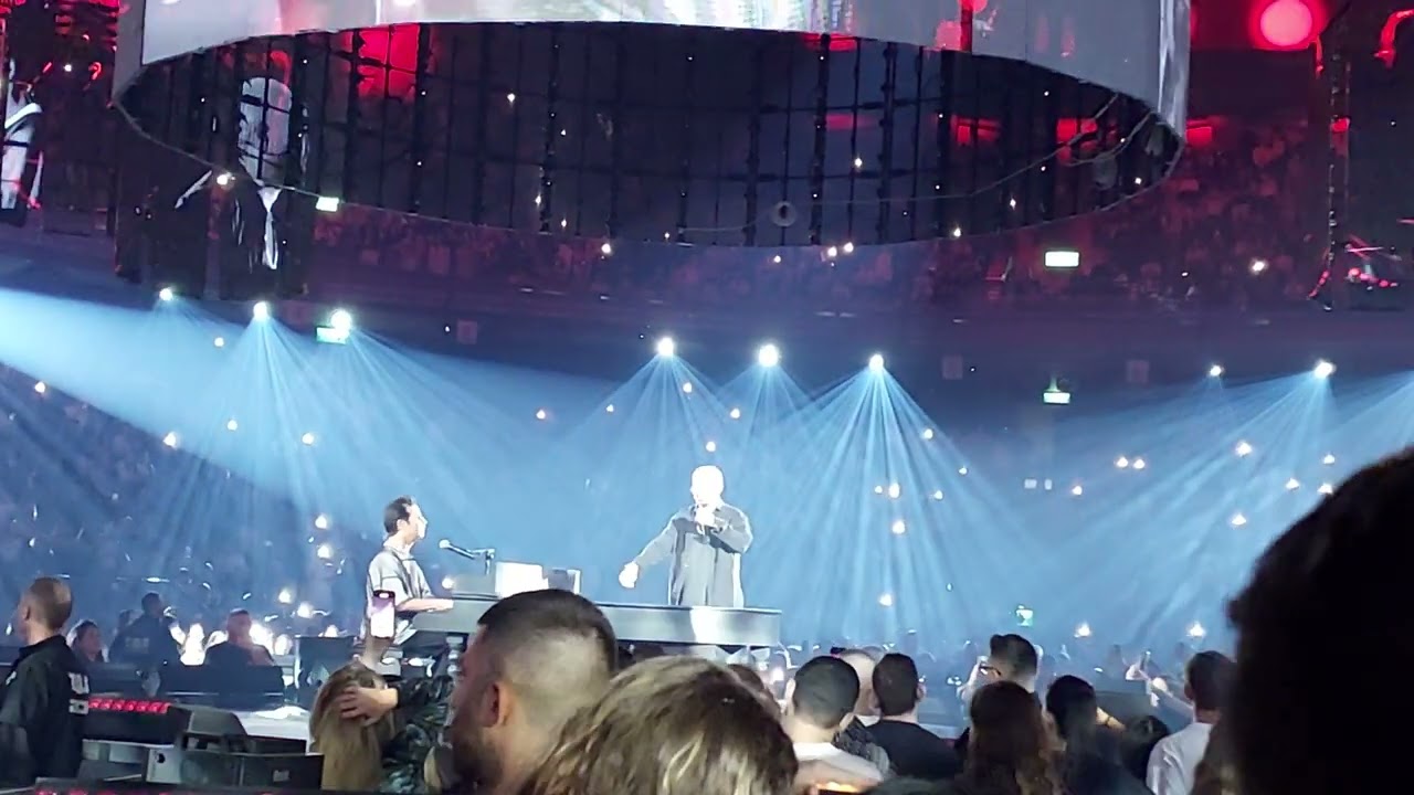 עומר אדם ואביב גפן- האם להיות בך מאוהב+ אהובתי כבר לא רואה אותי- היכל מנורה NEXT- 25.12.24