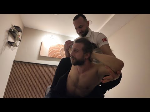 WORLD MASSAGE CHAMPION vs. BARBER