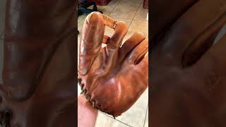 Antique 1940s Baseball Glove Jimmy Brown #shortsfeed #baseball #sportshistory @RickBolt