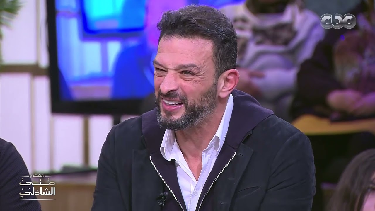 معكم منى الشاذلي | بيشاركوا بملايين في مشروعات الشباب.. لجنة تحكيم شارك تانك