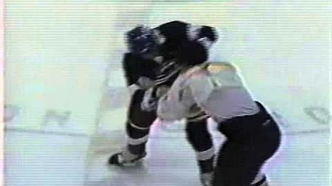 Mike Hartman vs Stephane Quintal