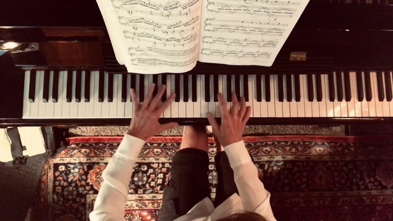 Un Sospiro by Franz Liszt YouTube